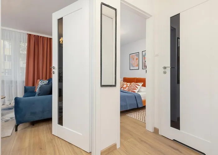 Central Warsaw Apartment Zurawia By Noclegi Renters