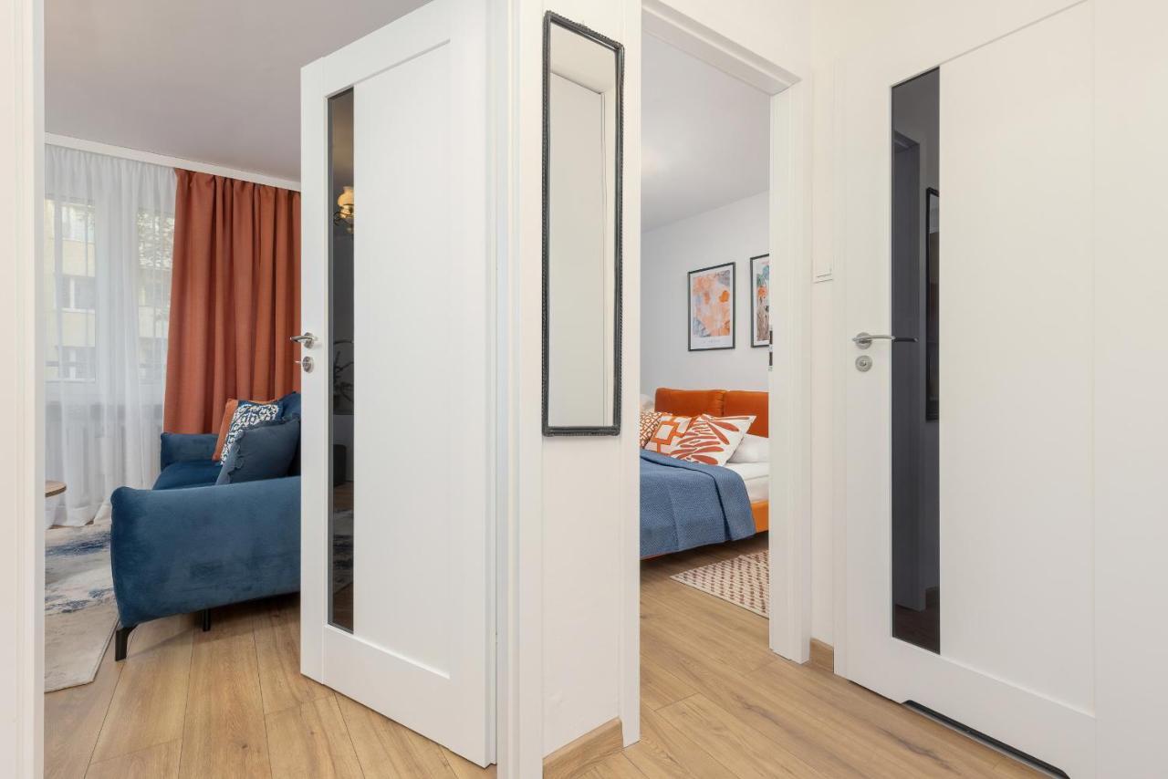 Zurawia By Renters Apartment Warsaw